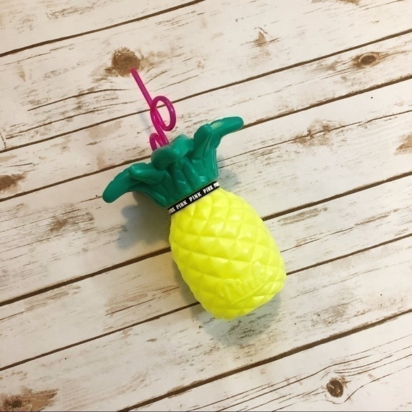 VS PINK Pineapple Pink A Colada Cup - Picture 1 of 4